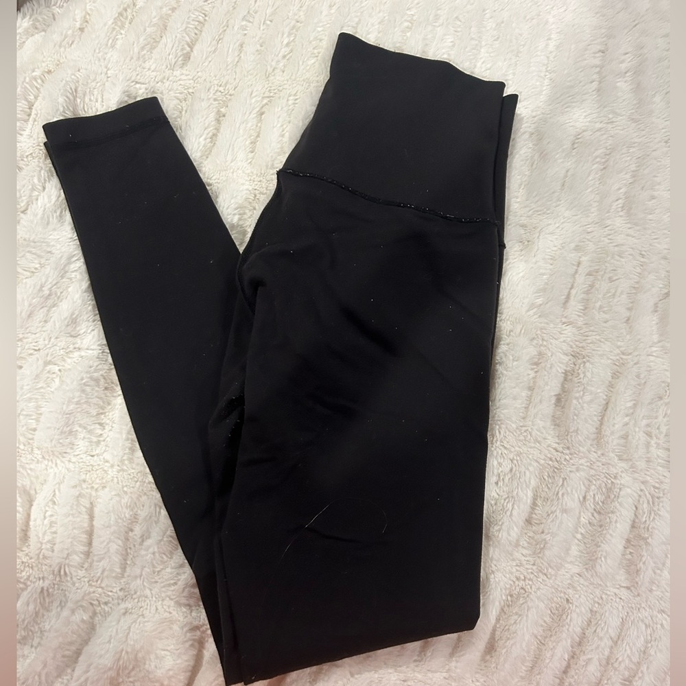 Black Lululemon leggings
